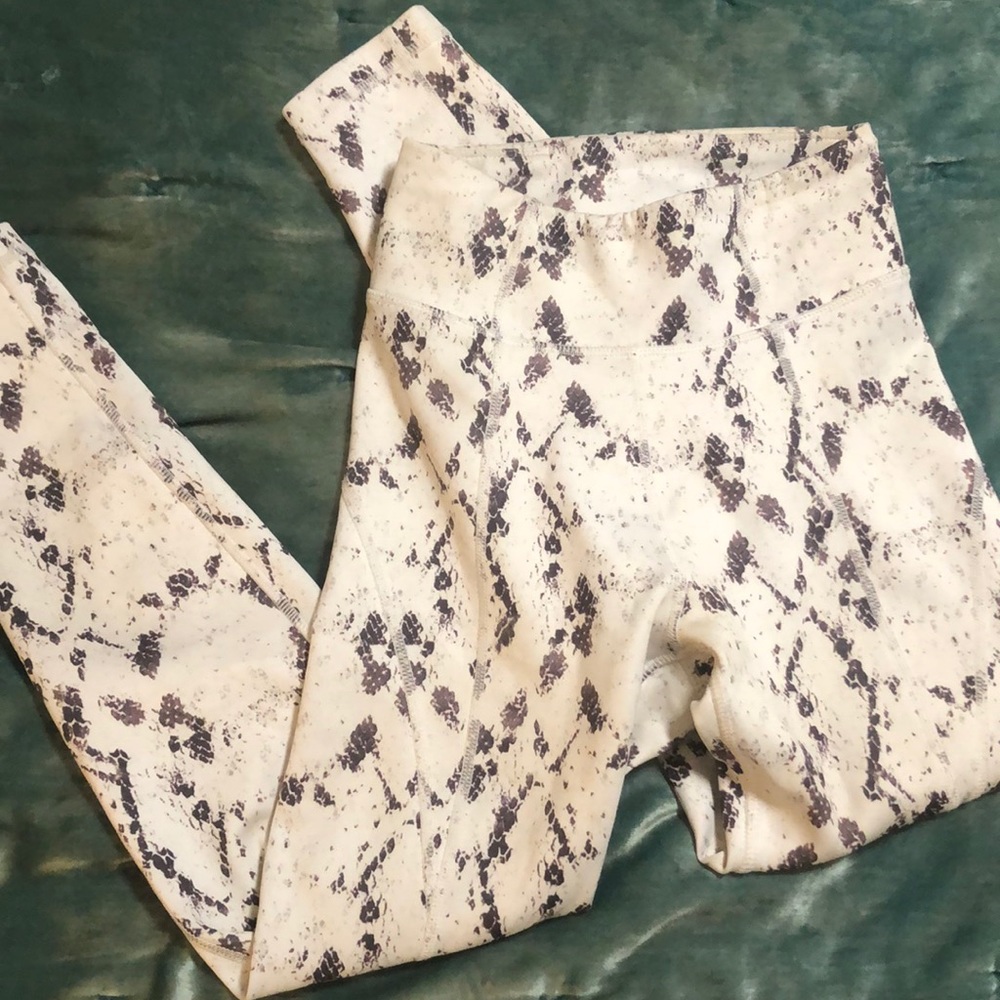 AURUM SNAKESKIN PRINT LEGGINGS